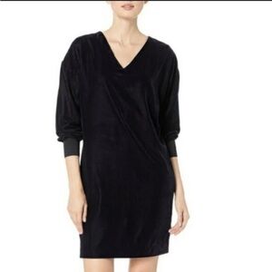Lauren Ralph Lauren Black Velvet V-Neck Dress – Size 6